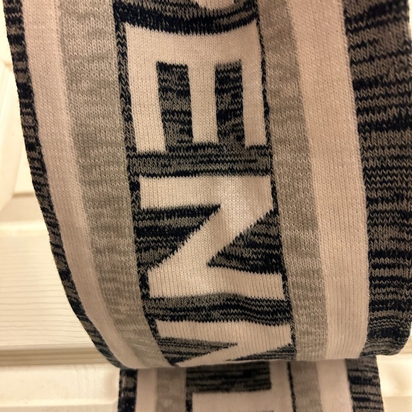 Penn State Blue, White & Gray Fringe Scarf NWT! - Picture 6 of 14